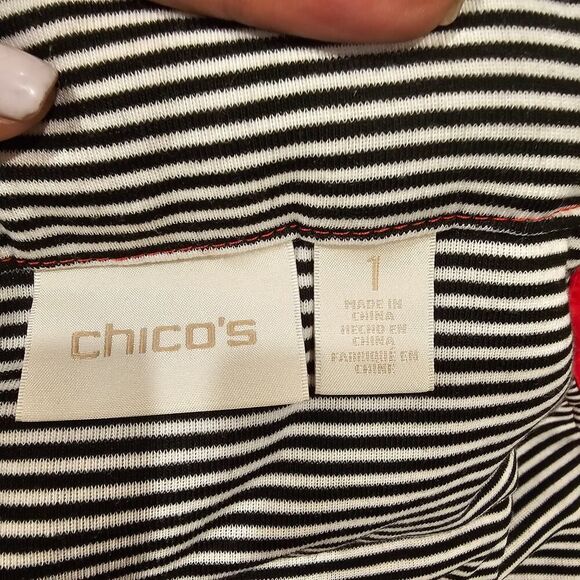 NWOT Chico's Women's Shortsleeve Puffer Jacket Size 1 - Picture 5 of 6